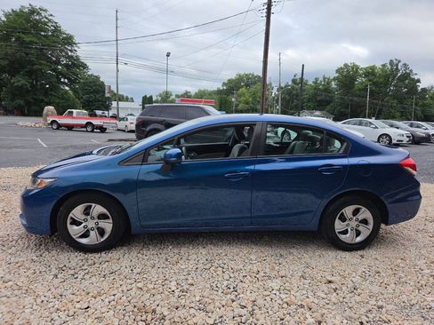 Used 2013 Honda Civic LX image 4