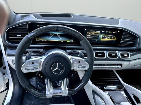 Used 2023 Mercedes-Benz GLS 63 AMG 4MATIC image 21
