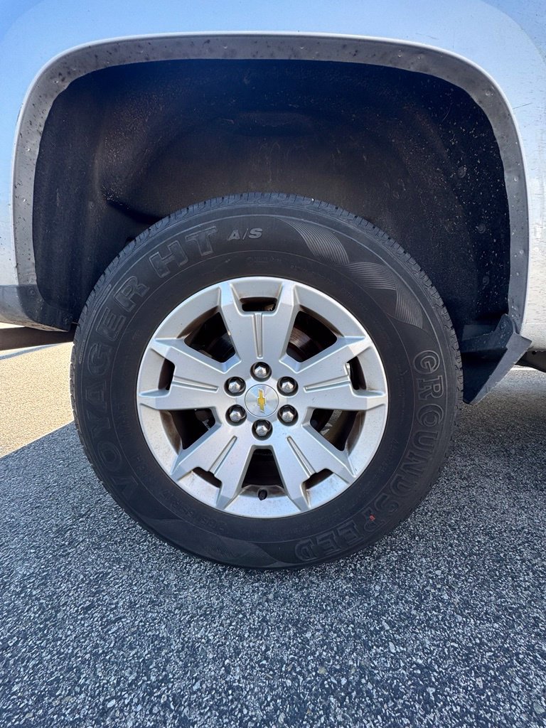 Used 2019 Chevrolet Colorado LT w/ LT Convenience Package RWD image 8