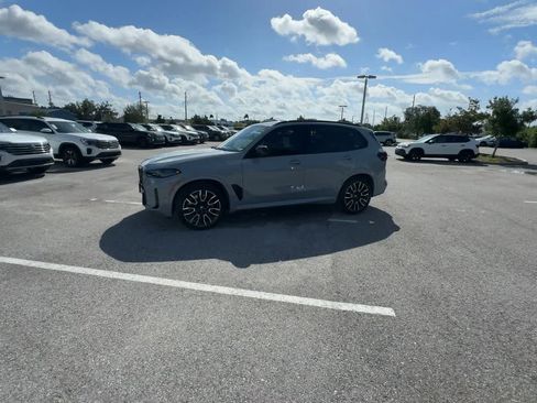 Used 2024 BMW X5 M60i w/ Parking Assistance Package AWD/4WD image 4