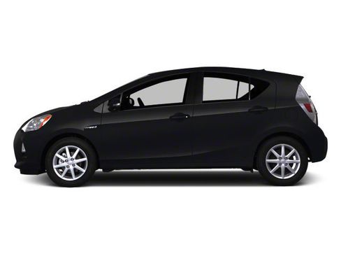 Used 2012 Toyota Prius C One FWD image 3