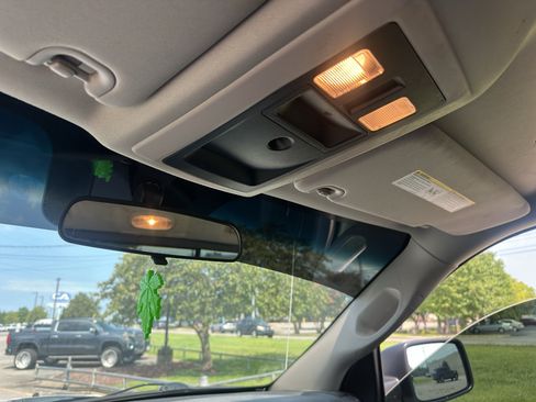 Used 2019 RAM 1500 Tradesman w/ Popular Equipment Group RWD image 22