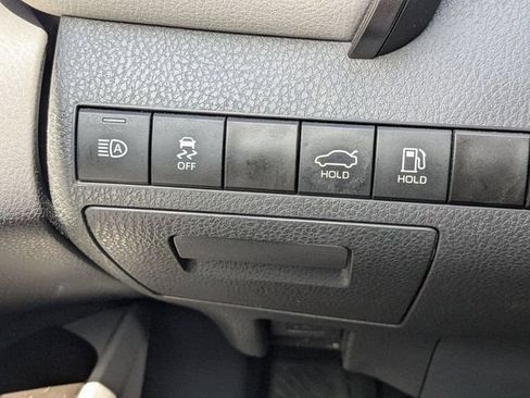 Used 2023 Toyota Camry XLE FWD image 25
