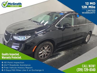 Used 2024 Chrysler Pacifica Touring-L