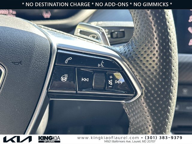 Used 2022 Audi e-tron GT Prestige AWD/4WD image 9