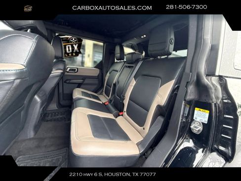 Used 2024 Ford Bronco Wildtrak AWD/4WD image 30