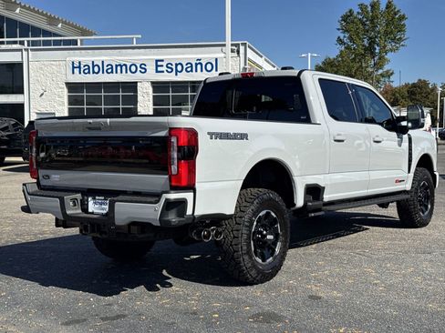 Used 2026 Ford F250 Platinum w/ Tremor Off-Road Package image 10