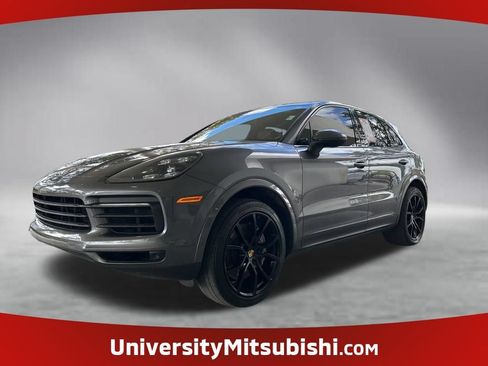 Used 2022 Porsche Cayenne w/ Premium Package Plus AWD/4WD image 1