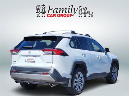 Used 2023 Toyota RAV4 Limited image 4