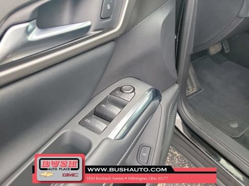 Used 2026 Chevrolet Traverse LT AWD/4WD image 23