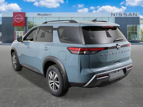 New 2026 Nissan Pathfinder SL FWD image 3