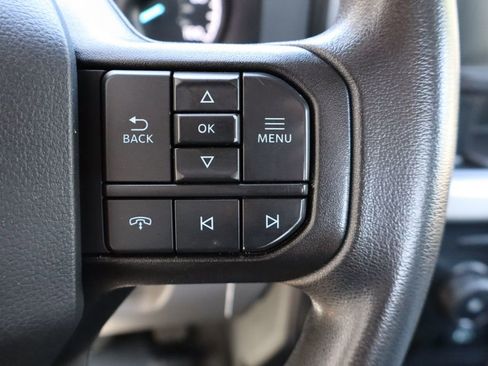 Used 2023 Ford F550 4x4 Regular Cab Super Duty image 31