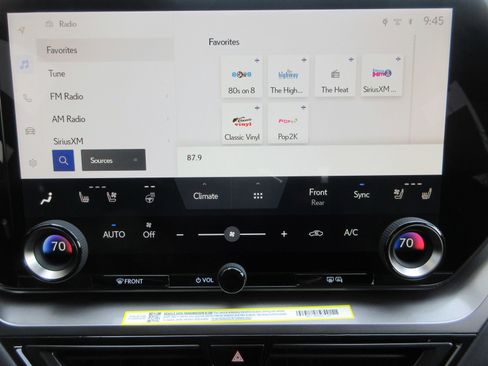 New 2025 Lexus TX 500h AWD image 39