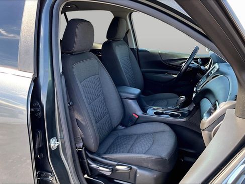 Used 2021 Chevrolet Equinox LT FWD image 7
