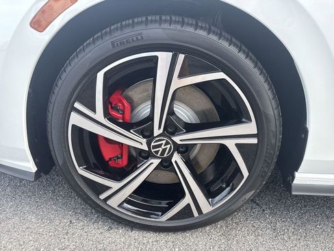 New 2025 Volkswagen GTI SE image 8