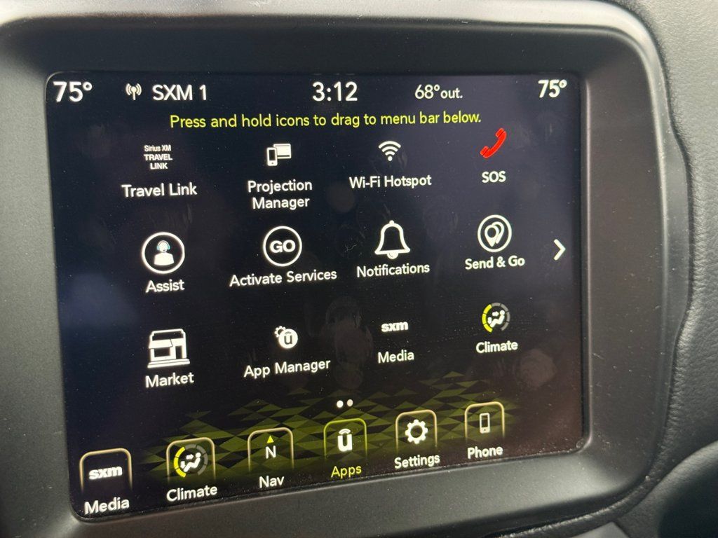 Used 2023 Jeep Renegade Latitude AWD/4WD image 25