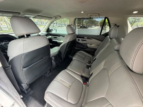 Used 2023 Honda Pilot EX-L image 19
