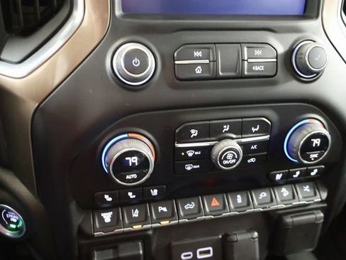 Used 2023 Chevrolet Silverado 2500 High Country w/ Z71 Off-Road Package image 23