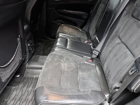Used 2016 Jeep Grand Cherokee SRT AWD/4WD image 13