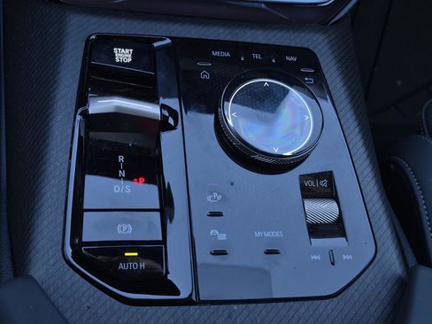 Used 2025 BMW X3 xDrive30i w/ Convenience Package image 15