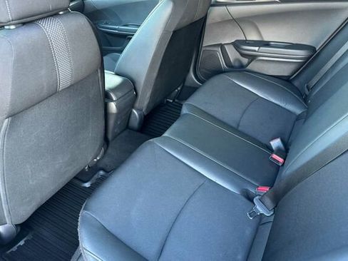 Used 2021 Honda Civic Sport image 12