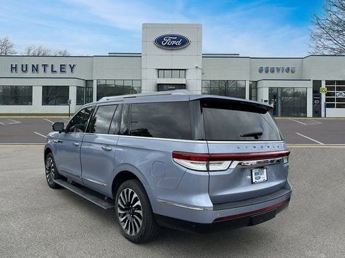 Used 2023 Lincoln Navigator L Black Label image 6