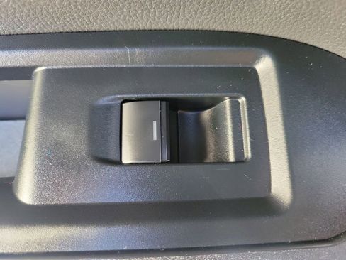 Used 2025 Toyota Tacoma SR5 image 16