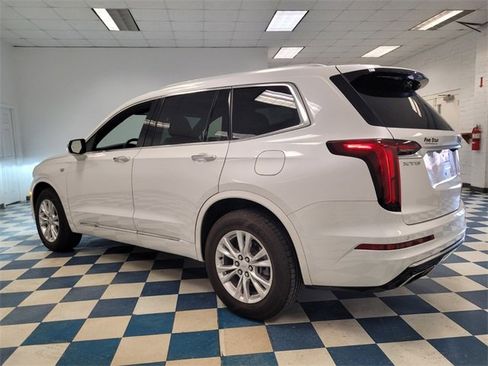 Used 2023 Cadillac XT6 Luxury image 5