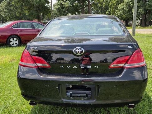 Used 2007 Toyota Avalon FWD image 3