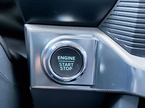 Used 2024 Ford F150 Lariat w/ Equipment Group 502A High AWD/4WD image 34