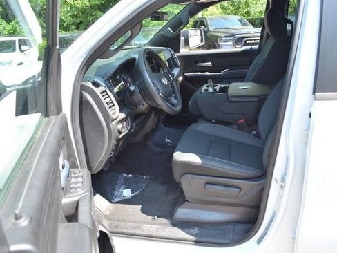 New 2026 RAM 1500 Tradesman AWD/4WD image 14