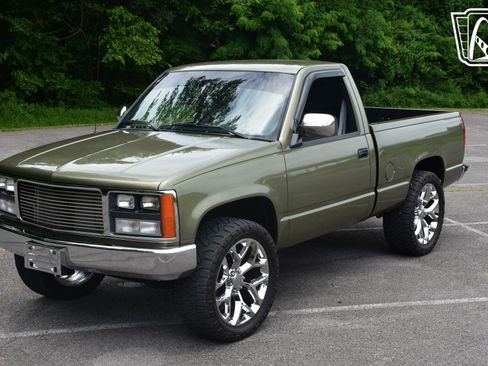 Used 1989 GMC Sierra 1500 4x4 Regular Cab image 3