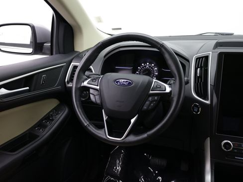 Used 2024 Ford Edge SEL AWD/4WD image 28