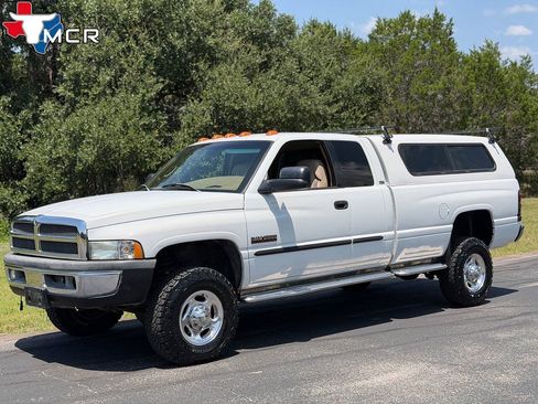 Used 2001 Dodge Ram 2500 Truck 4x4 Quad Cab image 3
