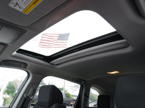 Used 2018 Honda CR-V EX image 27