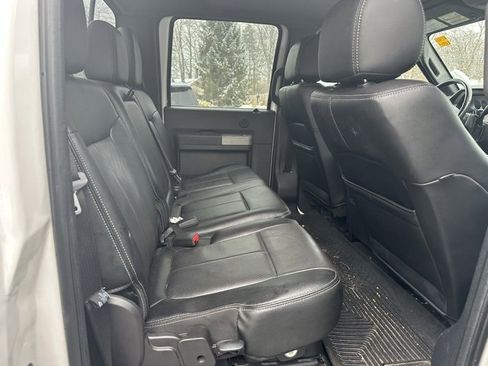 Used 2016 Ford F250 Lariat w/ Chrome Package image 18