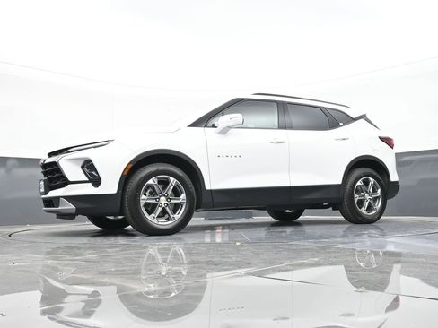 Used 2023 Chevrolet Blazer LT image 49