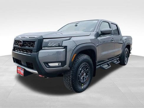 New 2026 Nissan Frontier PRO-4X w/ Tow Package AWD/4WD image 3