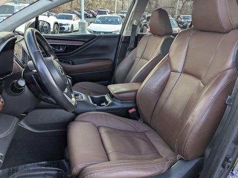 Used 2020 Subaru Outback Touring image 30