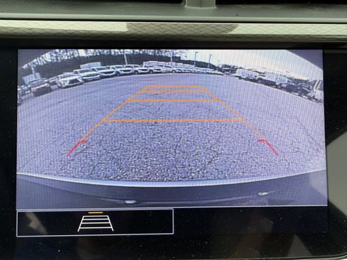 Used 2023 Buick Encore GX Preferred w/ Cold Weather Comfort Package image 17