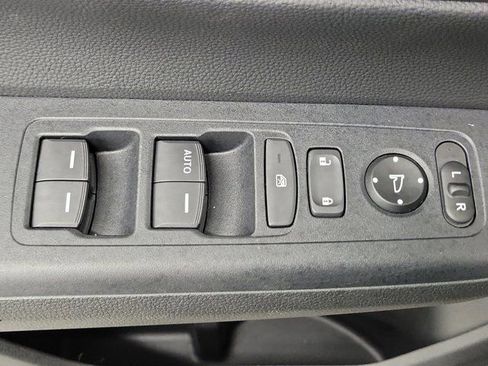 Certified 2025 Honda CR-V LX image 19
