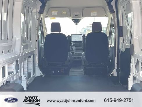 New 2026 Ford Transit 250 148 Medium Roof RWD image 10