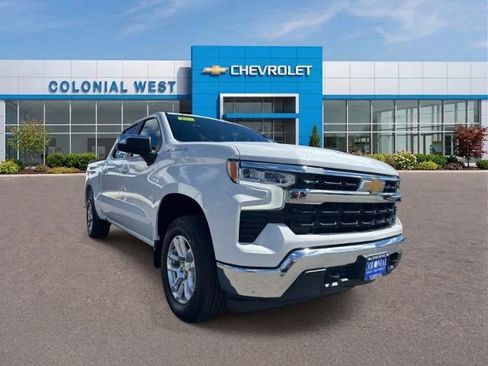 Used 2023 Chevrolet Silverado 1500 LT AWD/4WD image 13