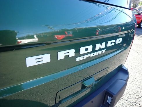 Used 2025 Ford Bronco Sport Badlands image 6