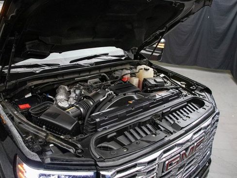 Used 2024 GMC Sierra 2500 Denali w/ Denali Reserve Package image 34
