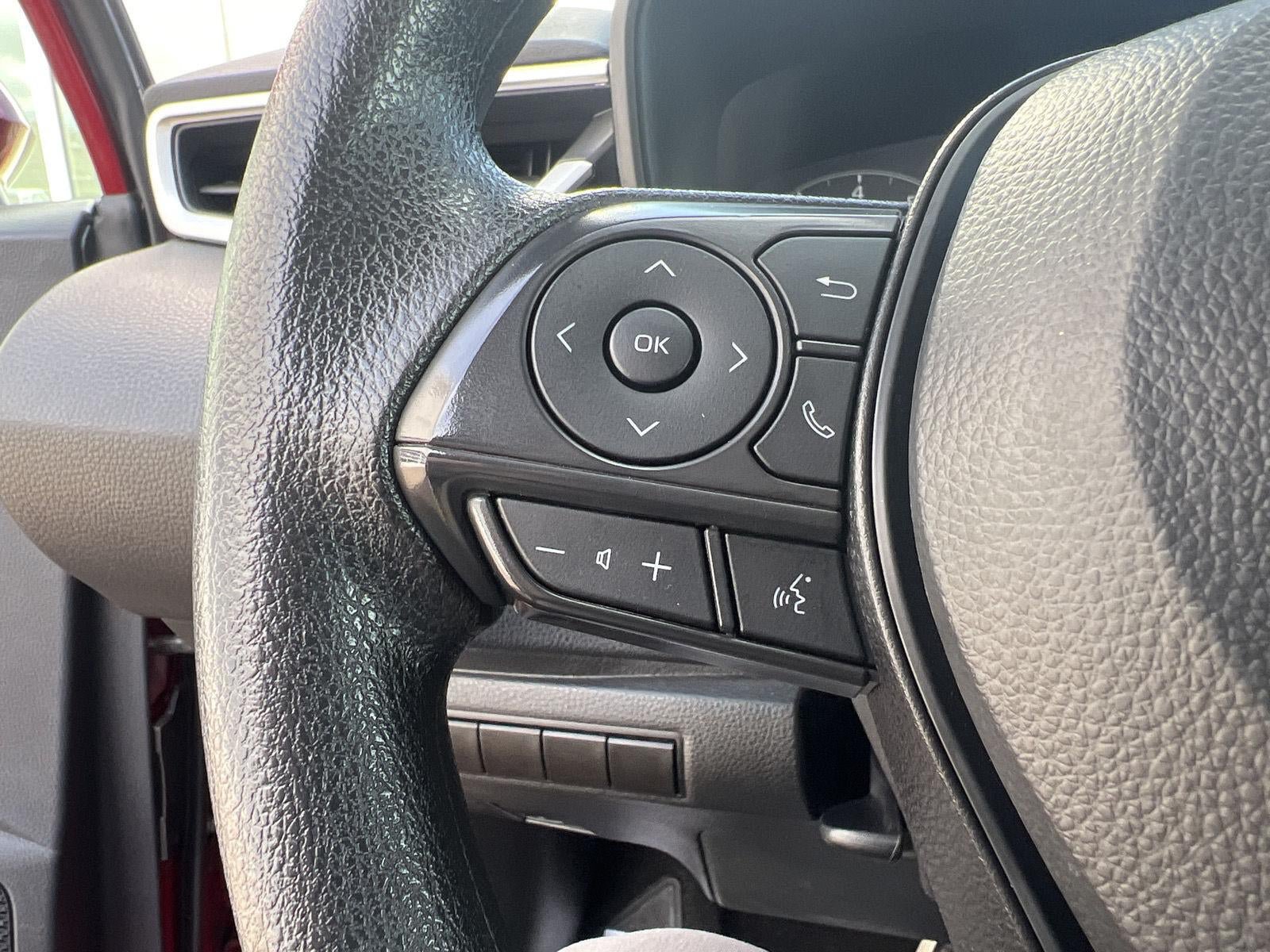 Used 2025 Toyota Corolla LE FWD image 19