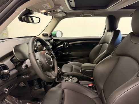 Certified 2024 MINI Cooper SE image 12