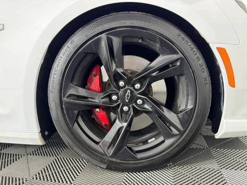 Used 2022 Chevrolet Camaro SS RWD image 39