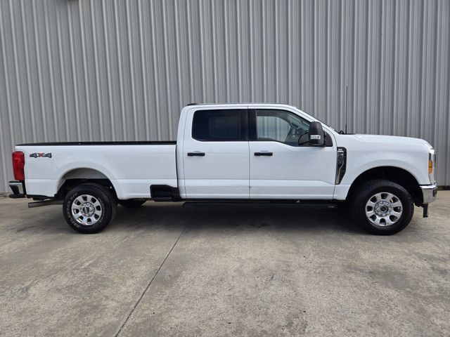 Used 2023 Ford F250 XLT AWD/4WD image 5