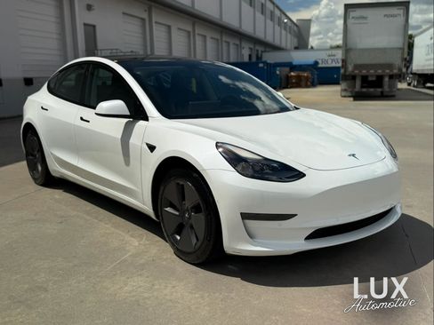 Used 2021 Tesla Model 3 Standard Range Plus RWD image 4